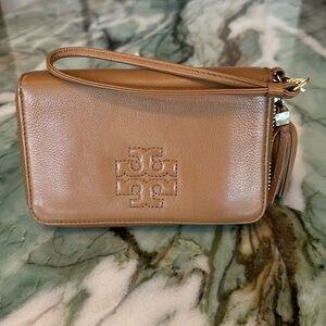 Tori Burch brown wristlet wallet/phone holder